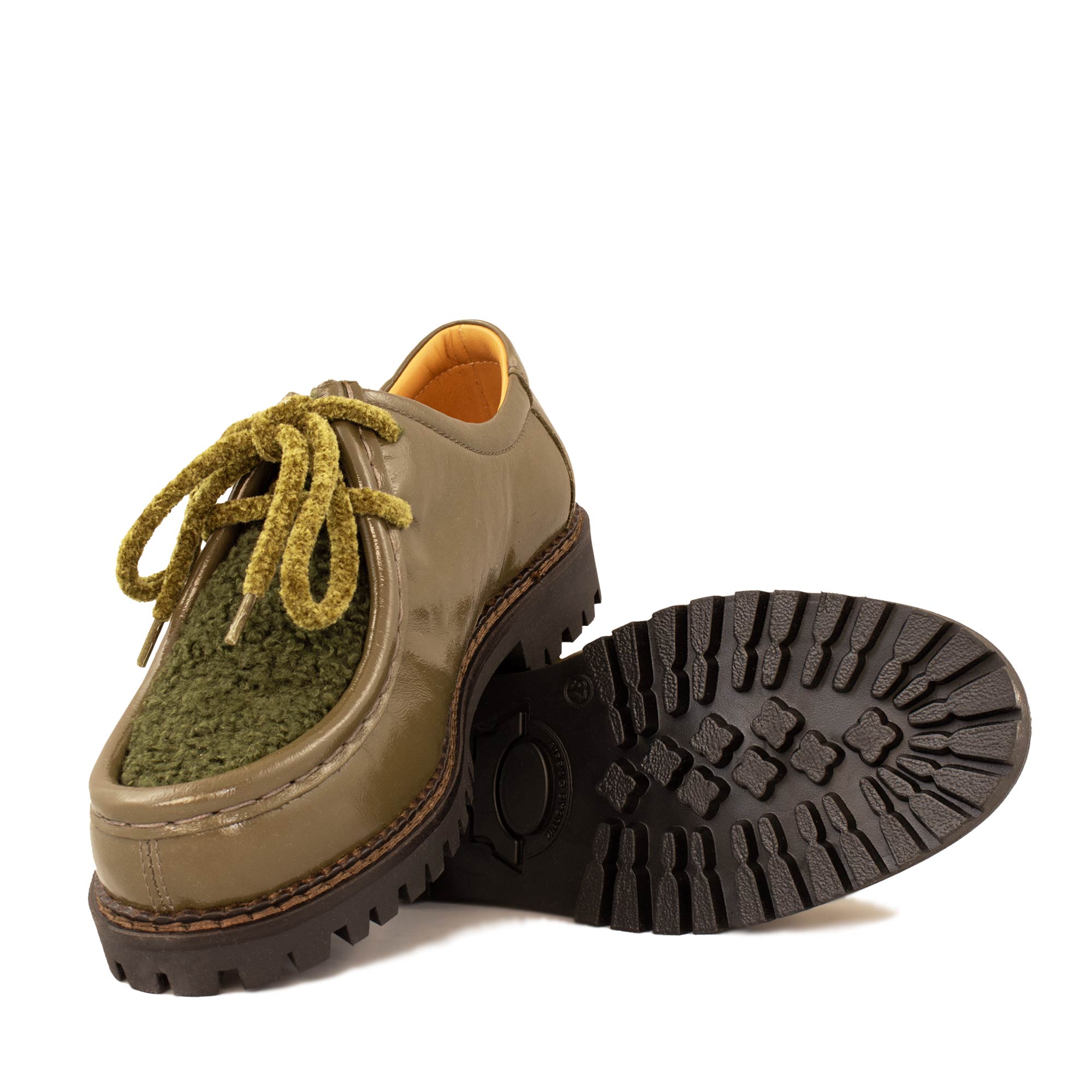 L710 Naplak Teddy Oliva